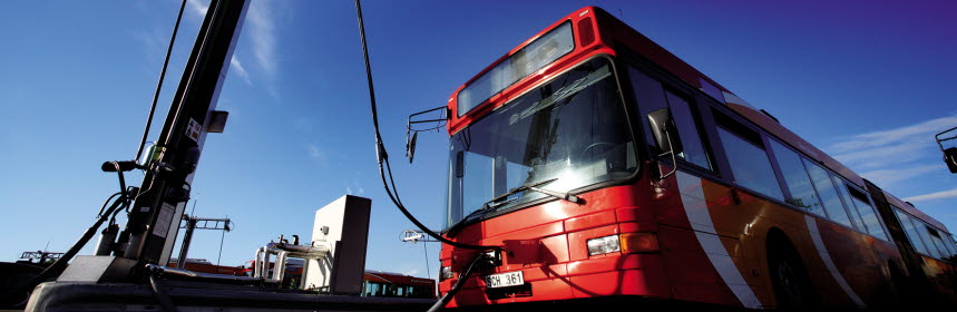 Biogasbuss tankar biogas.